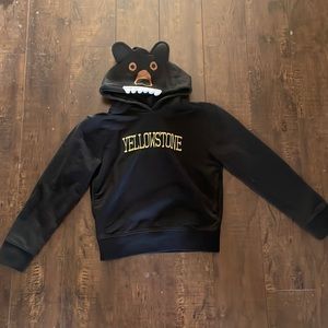 Yellowstone Bear Hoodie Kids Small